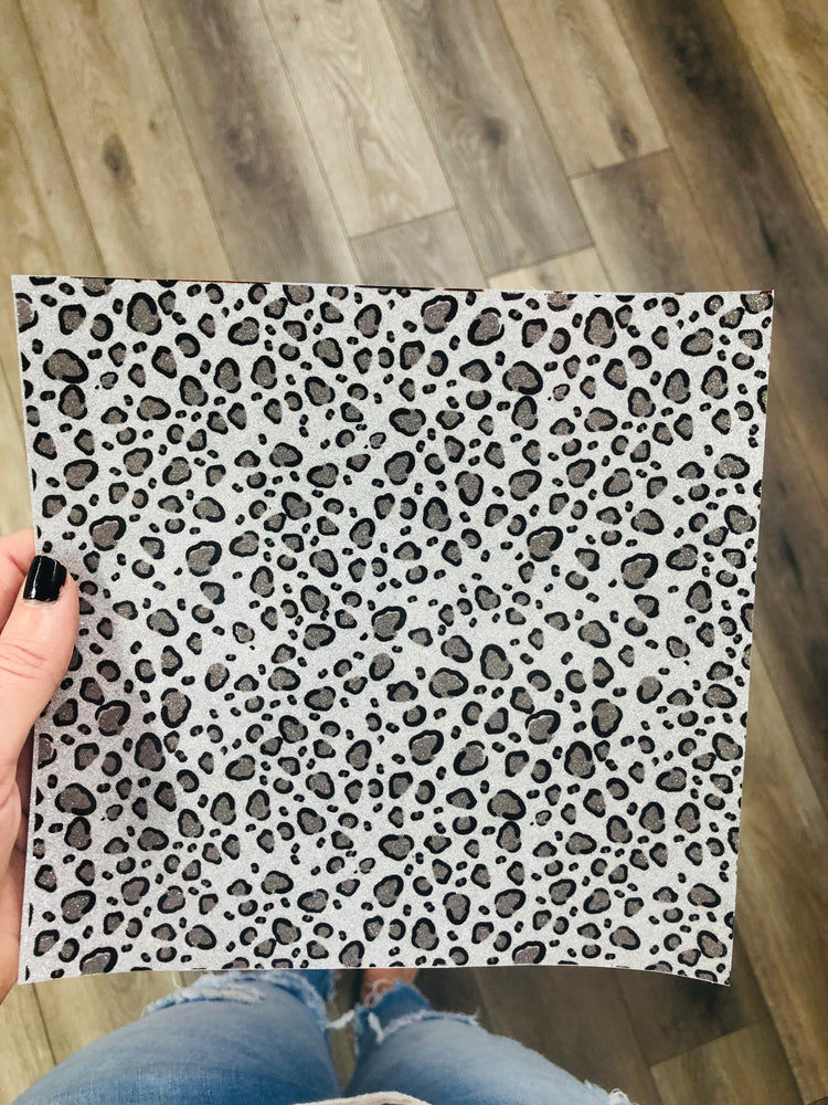 Adhesive pattern glitter snow leopard